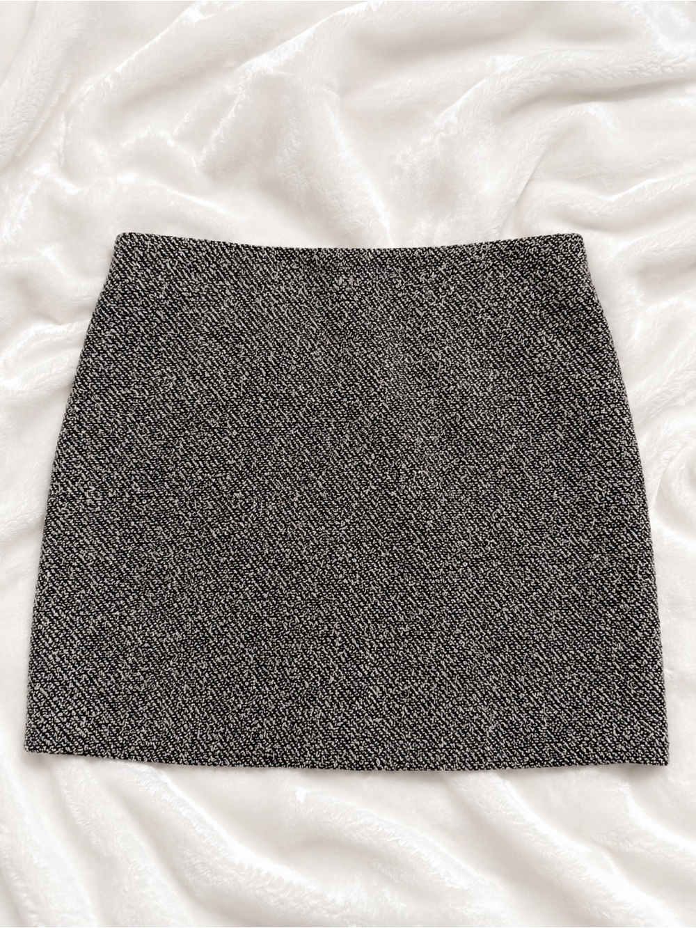 🐼 Commense Black & White Tweed Mini Skirt